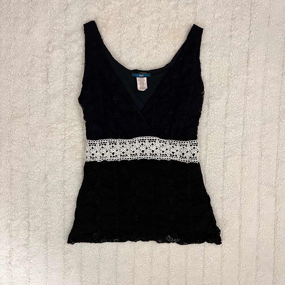 Vintage 90s-y2k grunge fairy floral top